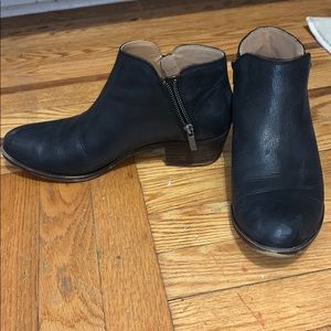 Lucky Brand Zipper Booties 9.5